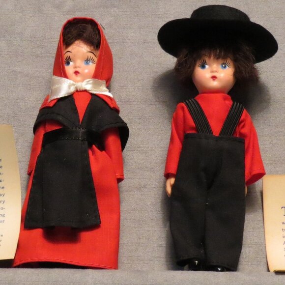 1960's Lancaster County Pennsylvania Amish Boy and Girl Mini Doll Set  - Picture 1 of 5